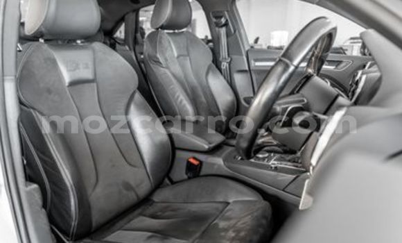 Tenga Tsaru Audi S3 Chena Mota in Chimoio in Manica Tenga Tsaru Audi S3 Chena Mota in Chimoio in Manica