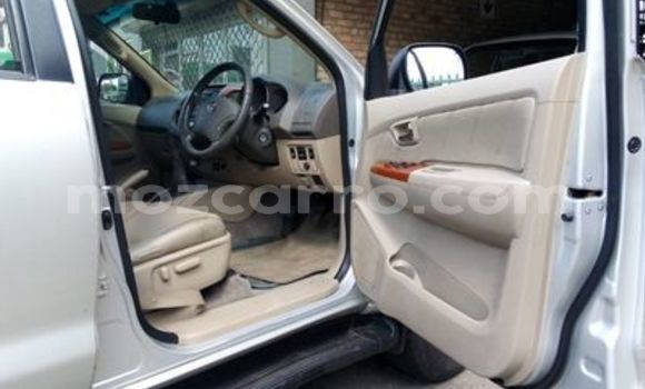 Buy Used Toyota Fortuner Silver Car in Maputo in Maputo Buy Used Toyota Fortuner Silver Car in Maputo in Maputo