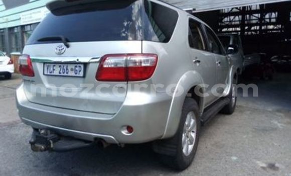 Buy Used Toyota Fortuner Silver Car in Maputo in Maputo Buy Used Toyota Fortuner Silver Car in Maputo in Maputo