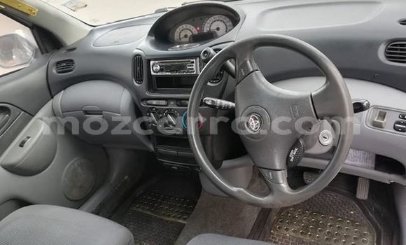 Comprar Usado Toyota FunCargo Prata Carro em Maputo em Maputo Comprar Usado Toyota FunCargo Prata Carro em Maputo em Maputo