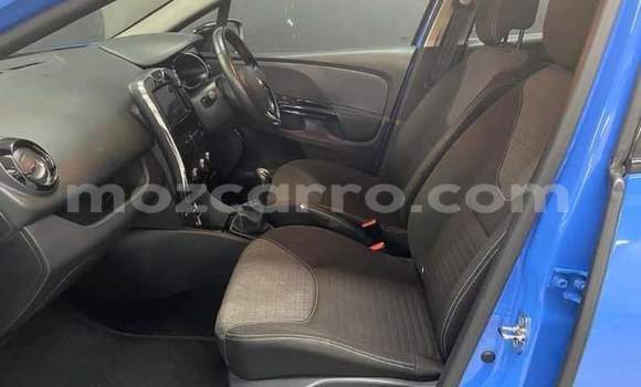 Tenga Tsaru Renault Clio Bhuruu Mota in Xai-Xai in Gaza Tenga Tsaru Renault Clio Bhuruu Mota in Xai-Xai in Gaza