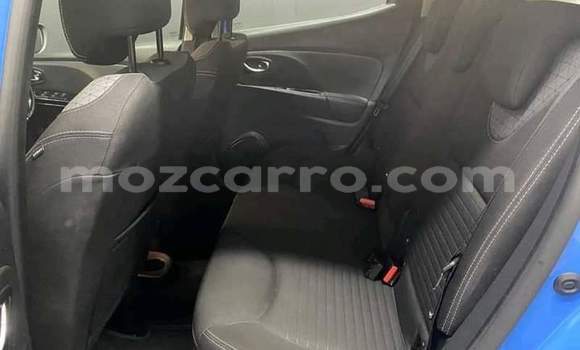 Tenga Tsaru Renault Clio Bhuruu Mota in Xai-Xai in Gaza Tenga Tsaru Renault Clio Bhuruu Mota in Xai-Xai in Gaza