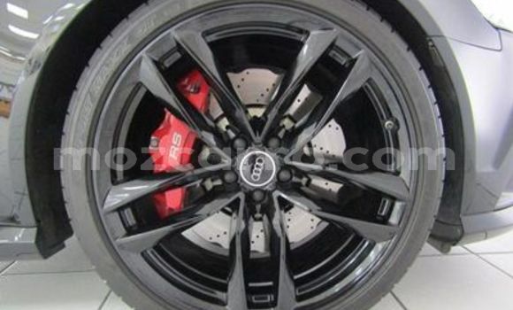 Tenga Tsaru Audi RS6 Nhema Mota in Chimoio in Manica Tenga Tsaru Audi RS6 Nhema Mota in Chimoio in Manica