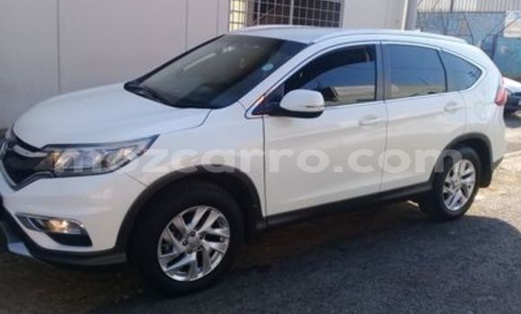 Buy Used Honda CR-V White Car in Chimoio in Manica Buy Used Honda CR-V White Car in Chimoio in Manica