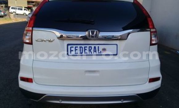 Buy Used Honda CR-V White Car in Chimoio in Manica Buy Used Honda CR-V White Car in Chimoio in Manica