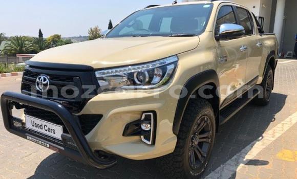 Buy Used Toyota Hilux Brown Car in Maputo in Maputo Buy Used Toyota Hilux Brown Car in Maputo in Maputo