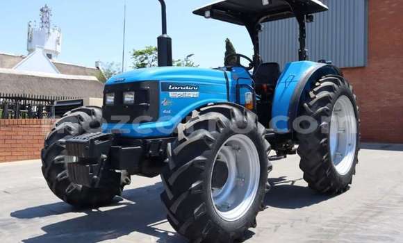 Tenga Tsaru Liebao Motor Leopard Bhuruu Mota in Maputo in Maputo