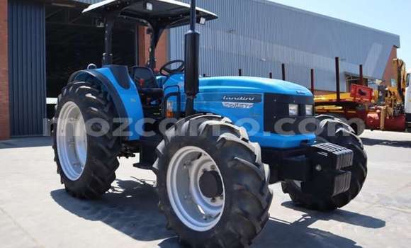 Nunua Ilio tumika Liebao Motor Leopard Bluu Gari ndani ya Maputo nchini Maputo Nunua Ilio tumika Liebao Motor Leopard Bluu Gari ndani ya Maputo nchini Maputo