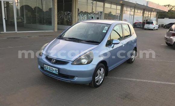 Comprar Usado Honda Fit Azul Carro em Maputo em Maputo