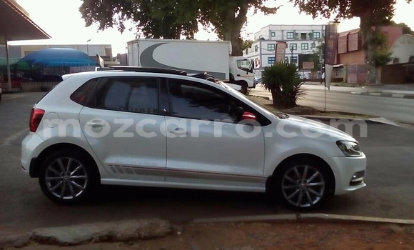 Tenga Tsaru Volkswagen Polo Chena Mota in Achachinja in Tete Tenga Tsaru Volkswagen Polo Chena Mota in Achachinja in Tete