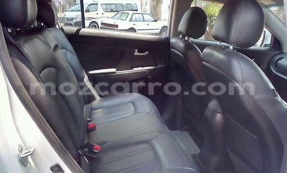 Tenga Tsaru Kia Sportage Sirivha Mota in Achachinja in Tete Tenga Tsaru Kia Sportage Sirivha Mota in Achachinja in Tete