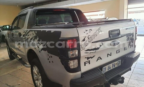 Tenga Tsaru Ford Ranger Sirivha Mota in Achachinja in Tete Tenga Tsaru Ford Ranger Sirivha Mota in Achachinja in Tete