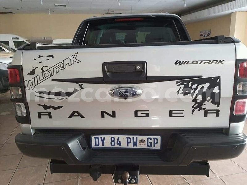 Big with watermark ford ranger tete mutarara 9552
