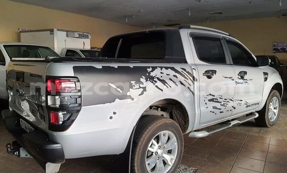 Tenga Tsaru Ford Ranger Sirivha Mota in Achachinja in Tete Tenga Tsaru Ford Ranger Sirivha Mota in Achachinja in Tete