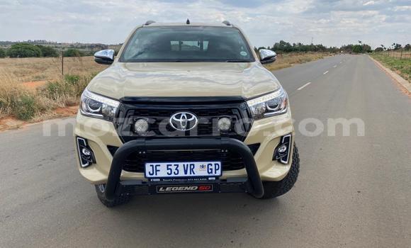 Tenga Tsaru Toyota Hilux Sirivha Mota in Achachinja in Tete Tenga Tsaru Toyota Hilux Sirivha Mota in Achachinja in Tete