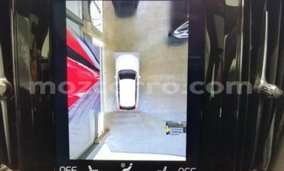 Tenga Tsaru Volvo XC60 Chena Mota in Chimoio in Manica Tenga Tsaru Volvo XC60 Chena Mota in Chimoio in Manica