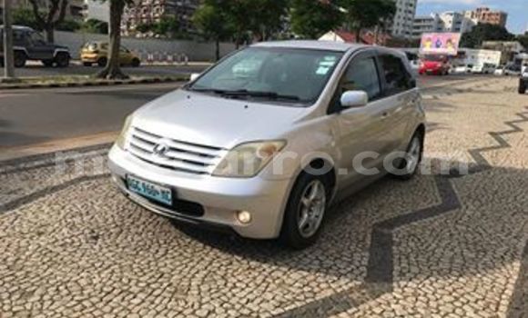 Comprar Usado Toyota IST Prata Carro em Maputo em Maputo Comprar Usado Toyota IST Prata Carro em Maputo em Maputo