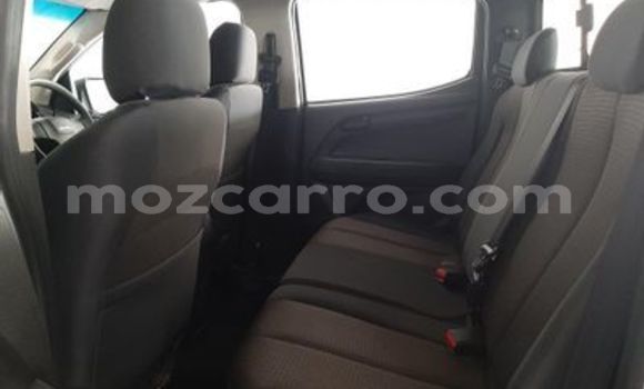 Buy Used Isuzu KB White Car in Beira in Sofala Buy Used Isuzu KB White Car in Beira in Sofala