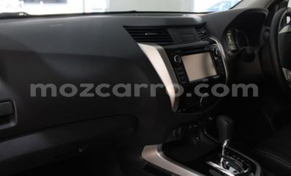 Buy Used Nissan Navara White Car in Chimoio in Manica Buy Used Nissan Navara White Car in Chimoio in Manica