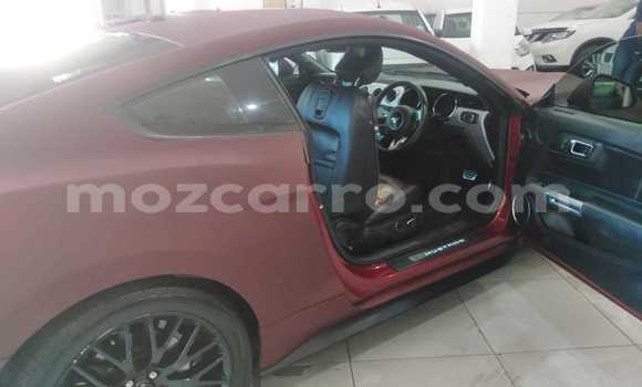 Tenga Tsaru Ford Mustang Tsvuku Mota in Achachinja in Tete Tenga Tsaru Ford Mustang Tsvuku Mota in Achachinja in Tete