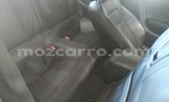 Tenga Tsaru Ford Mustang Tsvuku Mota in Achachinja in Tete Tenga Tsaru Ford Mustang Tsvuku Mota in Achachinja in Tete