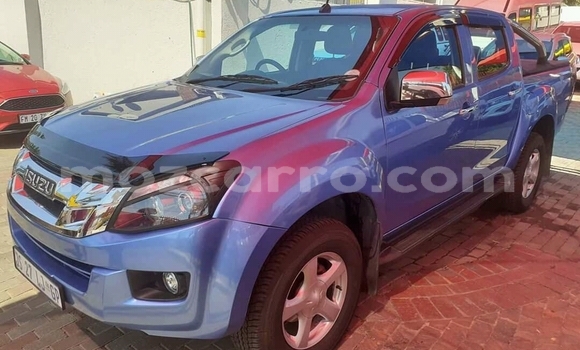 Tenga Tsaru Isuzu KB Bhuruu Mota in Achachinja in Tete Tenga Tsaru Isuzu KB Bhuruu Mota in Achachinja in Tete