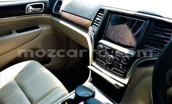 Buy Used Jeep Grand Cherokee Red Car in Chimoio in Manica Buy Used Jeep Grand Cherokee Red Car in Chimoio in Manica