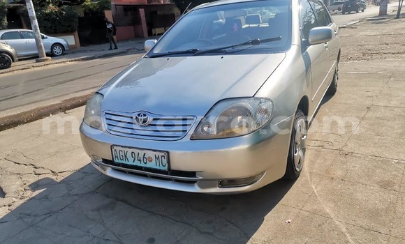 Comprar Usado Toyota Corolla Prata Carro em Maputo em Maputo
