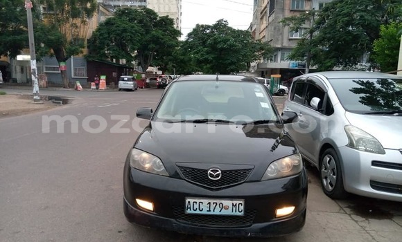 Nunua Ilio tumika Mazda Demio Nyeusi Gari ndani ya Maputo nchini Maputo