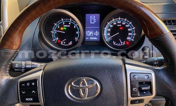 Nunua Ilio tumika Toyota Prado Fedha Gari ndani ya Maputo nchini Maputo Nunua Ilio tumika Toyota Prado Fedha Gari ndani ya Maputo nchini Maputo
