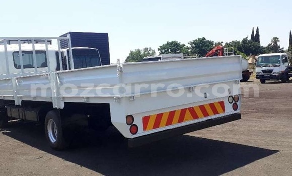 Tenga Imported Isuzu FTR 850 Chena Rori in Zumbo in Tete Tenga Imported Isuzu FTR 850 Chena Rori in Zumbo in Tete