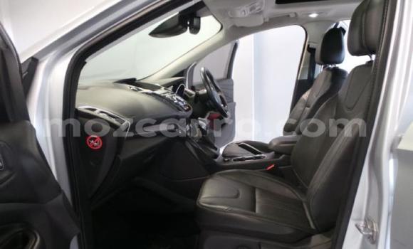 Tenga Tsaru Ford Kuga Zvimwe Mota in Beira in Sofala Tenga Tsaru Ford Kuga Zvimwe Mota in Beira in Sofala