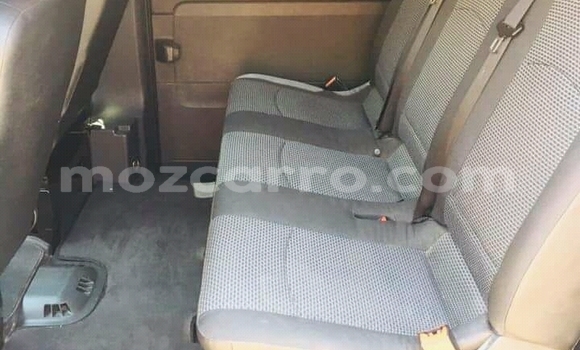 Tenga Tsaru Mercedes‒Benz Vito Chena Mota in Achachinja in Tete Tenga Tsaru Mercedes‒Benz Vito Chena Mota in Achachinja in Tete