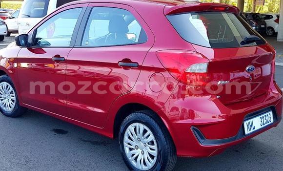 Tenga Tsaru Ford F-150 Tsvuku Mota in Achachinja in Tete Tenga Tsaru Ford F-150 Tsvuku Mota in Achachinja in Tete