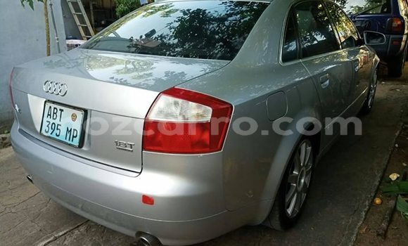 Tenga Tsaru Audi A4 Sirivha Mota in Maputo in Maputo Tenga Tsaru Audi A4 Sirivha Mota in Maputo in Maputo