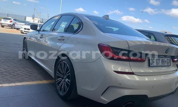 Tenga Tsaru BMW 3-Series Chena Mota in Achachinja in Tete Tenga Tsaru BMW 3-Series Chena Mota in Achachinja in Tete