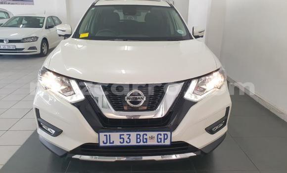 Tenga Tsaru Nissan X-Trail Chena Mota in Achachinja in Tete Tenga Tsaru Nissan X-Trail Chena Mota in Achachinja in Tete