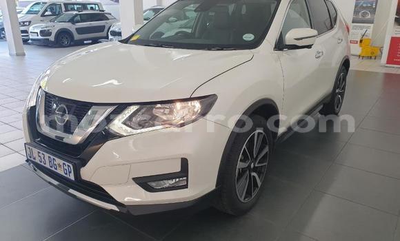 Tenga Tsaru Nissan X-Trail Chena Mota in Achachinja in Tete Tenga Tsaru Nissan X-Trail Chena Mota in Achachinja in Tete