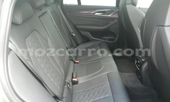 Tenga Tsaru BMW X4 Sirivha Mota in Achachinja in Tete Tenga Tsaru BMW X4 Sirivha Mota in Achachinja in Tete