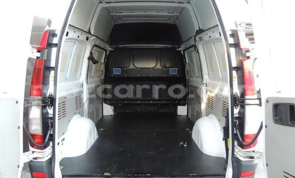 Comprar Usado Mercedes‒Benz Vito Branco Carro em Angoche em Nampula Comprar Usado Mercedes‒Benz Vito Branco Carro em Angoche em Nampula