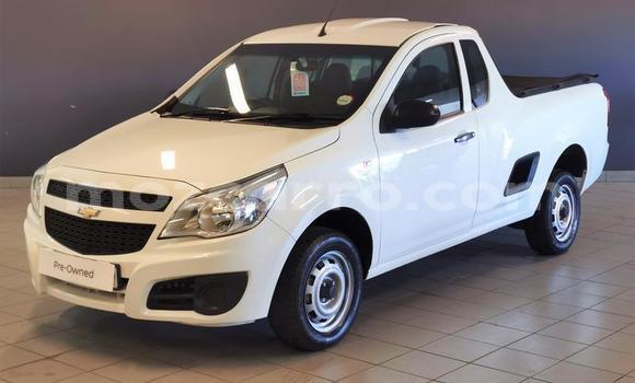 Nunua Ilio tumika Chevrolet Van Nyeupe Gari ndani ya Beira nchini Sofala Nunua Ilio tumika Chevrolet Van Nyeupe Gari ndani ya Beira nchini Sofala