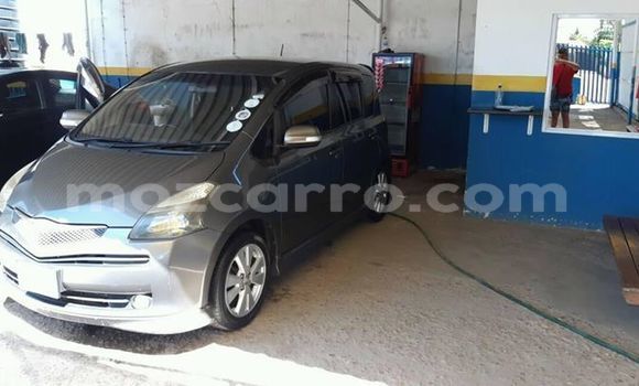 Tenga Tsaru Toyota Ractis Zvimwe Mota in Maputo in Maputo Tenga Tsaru Toyota Ractis Zvimwe Mota in Maputo in Maputo