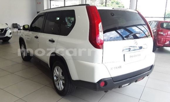 Comprar Usado Nissan Xterra Branco Carro em Angoche em Nampula Comprar Usado Nissan Xterra Branco Carro em Angoche em Nampula