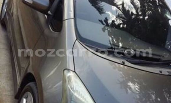 Tenga Tsaru Toyota Ractis Zvimwe Mota in Maputo in Maputo Tenga Tsaru Toyota Ractis Zvimwe Mota in Maputo in Maputo