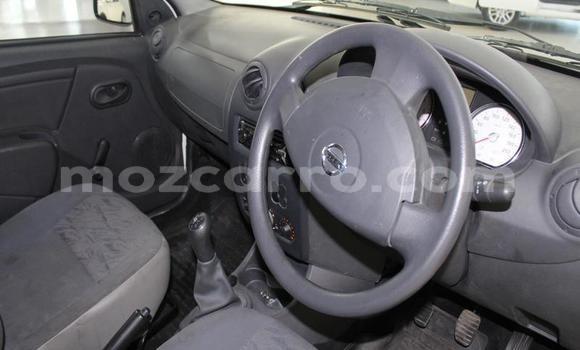 Comprar Usado Nissan NP 300 Branco Carro em Chibabava em Sofala Comprar Usado Nissan NP 300 Branco Carro em Chibabava em Sofala