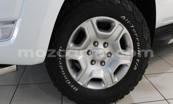 Comprar Usado Ford Ranger Branco Carro em Beira em Sofala Comprar Usado Ford Ranger Branco Carro em Beira em Sofala