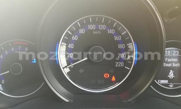 Comprar Usado Honda Jazz Branco Carro em Ancuabe em Cabo Delgado Comprar Usado Honda Jazz Branco Carro em Ancuabe em Cabo Delgado