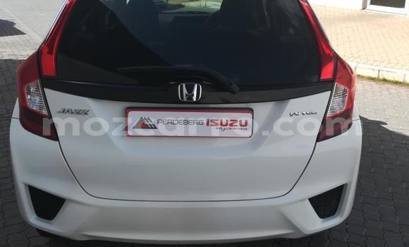 Comprar Usado Honda Jazz Branco Carro em Ancuabe em Cabo Delgado Comprar Usado Honda Jazz Branco Carro em Ancuabe em Cabo Delgado