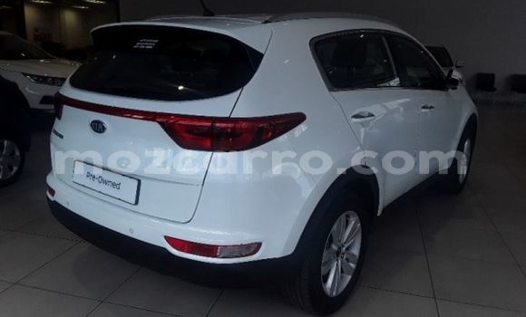 Comprar Usado Kia Sportage Branco Carro em Catandica em Manica Comprar Usado Kia Sportage Branco Carro em Catandica em Manica