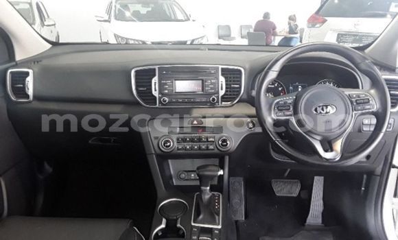 Comprar Usado Kia Sportage Branco Carro em Catandica em Manica Comprar Usado Kia Sportage Branco Carro em Catandica em Manica
